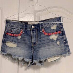 COPY- Hollister Distressed Denim Shorts sz 3/26